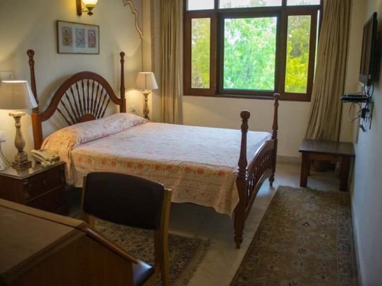 Фото Hotel Megh Niwas