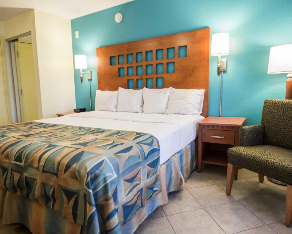 Фото Rodeway Inn & Suites Fort Lauderdale Airport & Cruise Port
