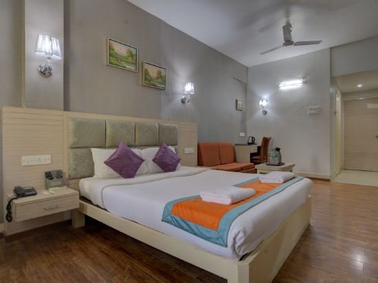 Фото Hotel Mahadev Palace