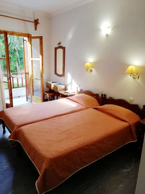 Фото Pothos Hotel