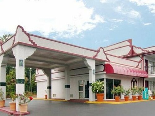 Гостиница Americas Best Value Inn Gainesville