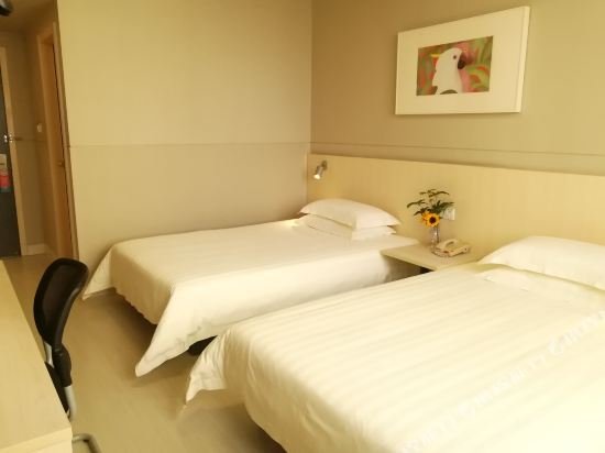 Фото Jinjiang Inn Liuzhou Railway Station North