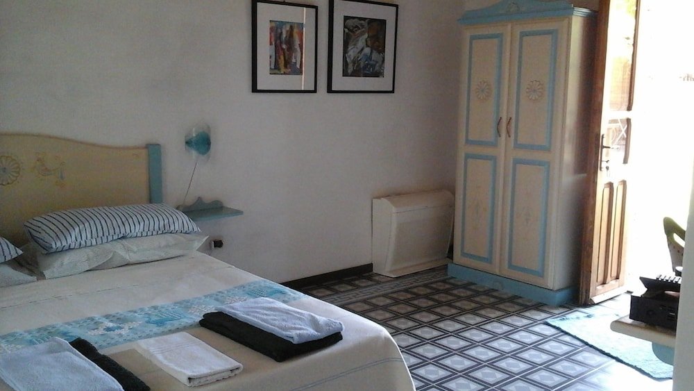 Фото Sa Domu e Crakeras