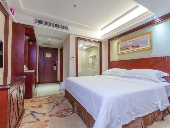 Фото Vienna Hotel