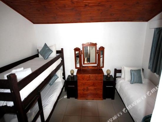 Фото Whalesong Guest House