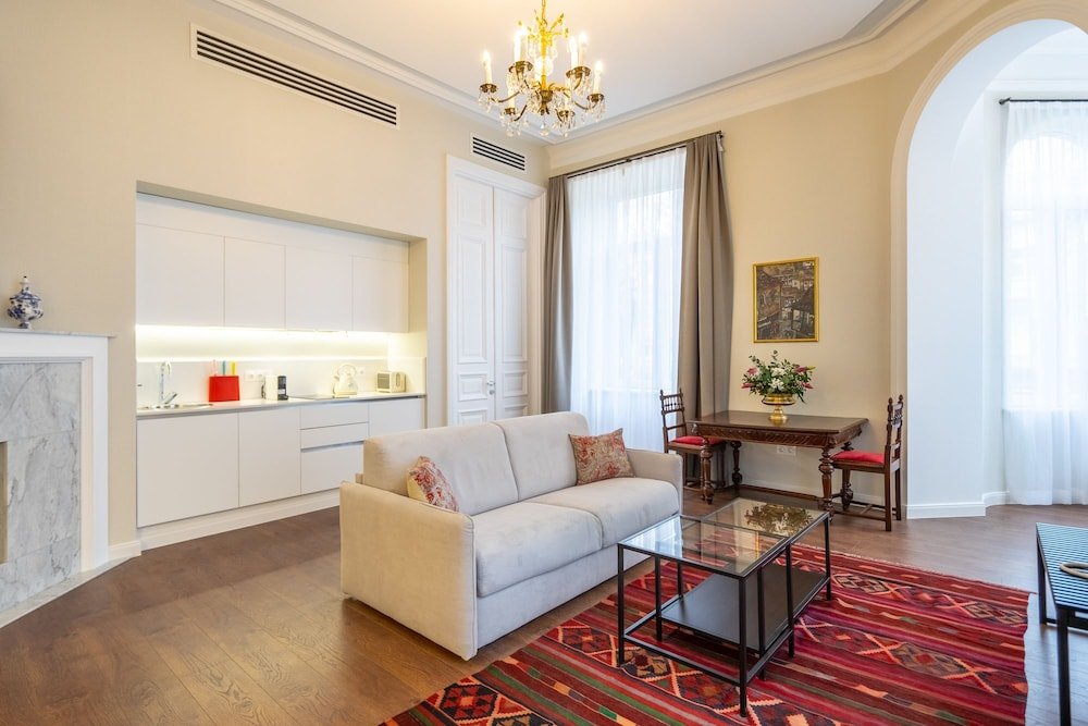 Фото Tiflis Opera Aparthotel