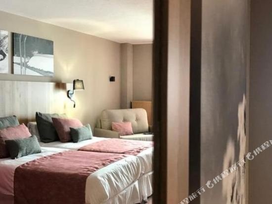 Фото Hotel Grand Pas