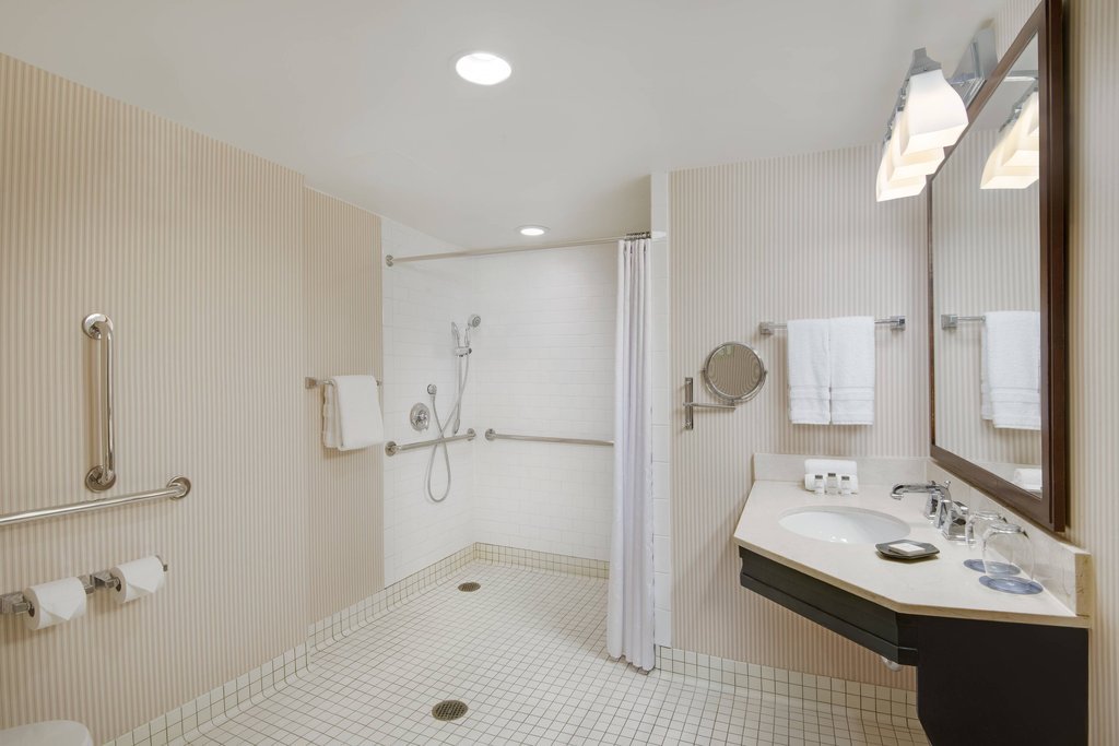 Фото Sheraton Austin Hotel at the Capitol