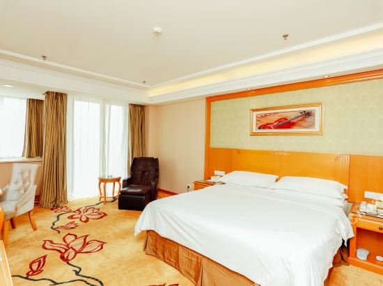 Фото Vienna Hotel