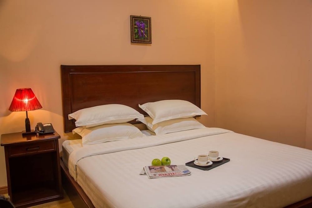 Фото Royal Garden Hotel Mawlamyine