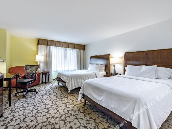 Фото Hilton Garden Inn Oxnard/Camarillo