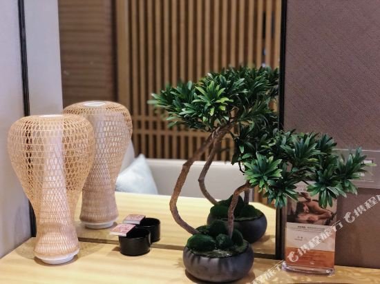 Фото Hangzhou Braim Canal Hotel