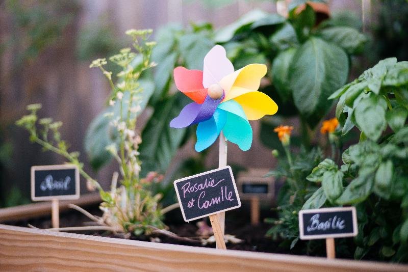 Фото Mob Paris Les Pouches