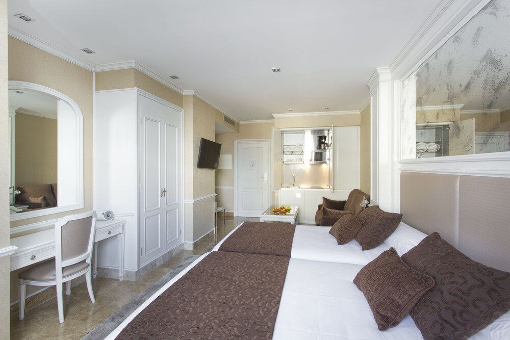 Фото Vp Jardín de Recoletos