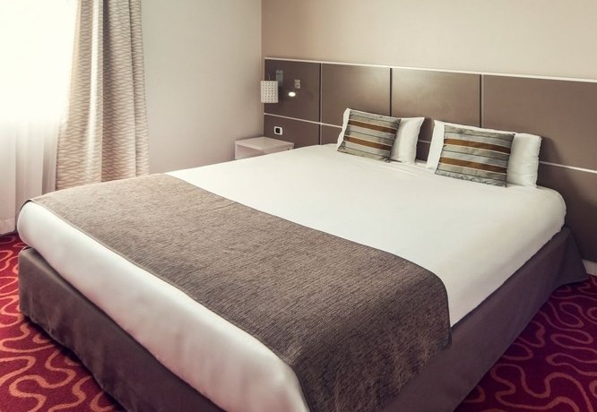 Фото Отель Mercure Hyeres Centre