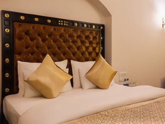 Фото Saira Fort Sarovar Portico, Jaisalmer