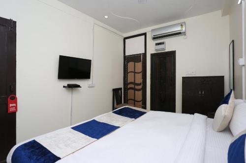 Фото Oyo 13280 Hotel Royal India