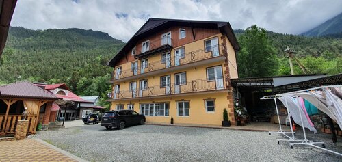 Внешний вид отеля Гостевой дом Ирбис в Теберде, фото 2