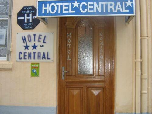 Гостиница Hotel Central Montargis в Монтаржи