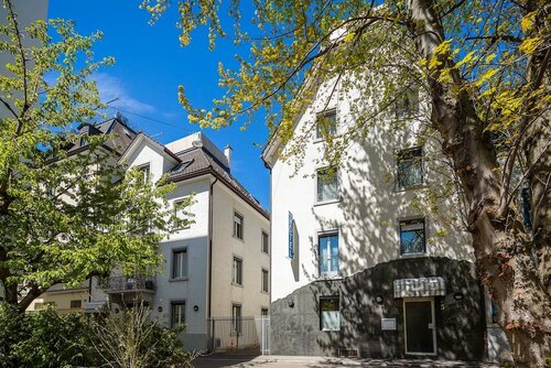 Внешний вид отеля Aparthotel Familie Hugenschmidt в Цюрихе, фото 1
