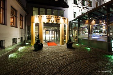 Фото Hotel Bishops Arms Mora