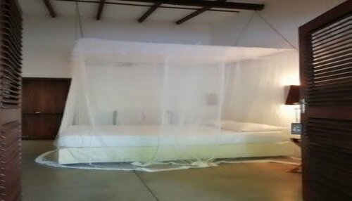 Внешний вид отеля Sun N Sea в Талпе, фото 4