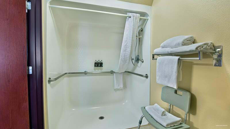 Фото Oxford Suites Hermiston