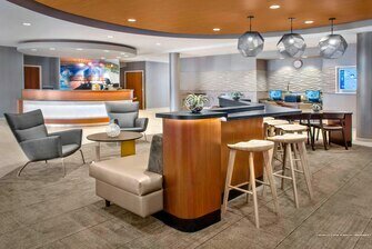 Гостиница SpringHill Suites by Marriott Long Island Brookhaven