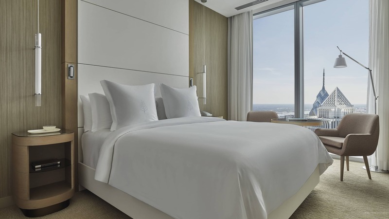 Фото The Logan Philadelphia, Curio Collection by Hilton