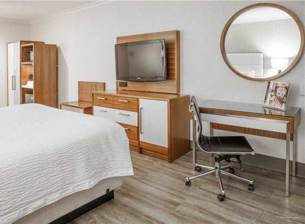 Фото Vagabond Inn Buttonwillow North I-5