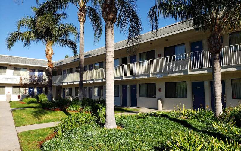 Фото Vagabond Inn Buttonwillow North I-5