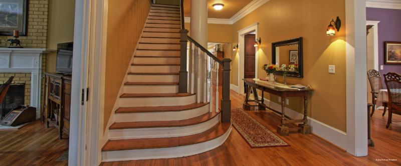 Фото Bama Bed & Breakfast Campus