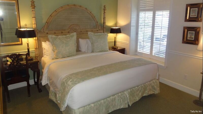 Фото Tally Ho Inn