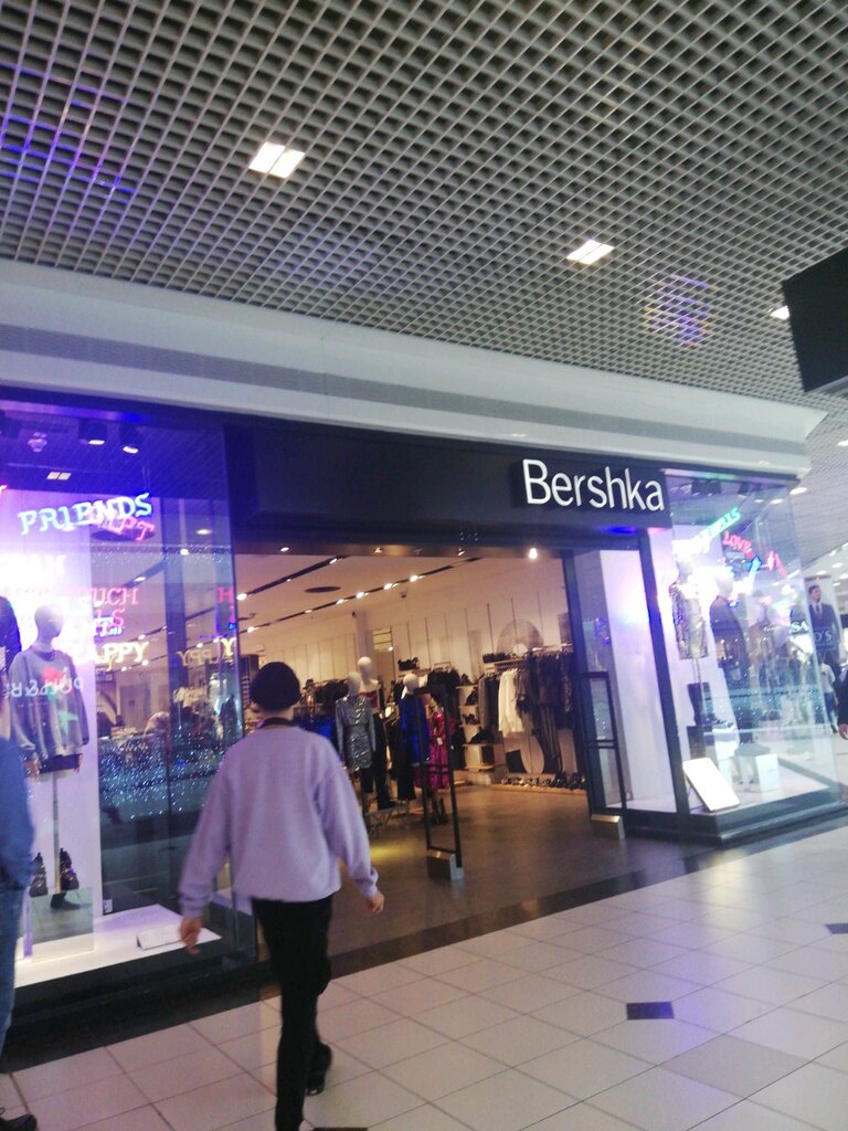 Giyim mağazası Bershka, Şişli, foto