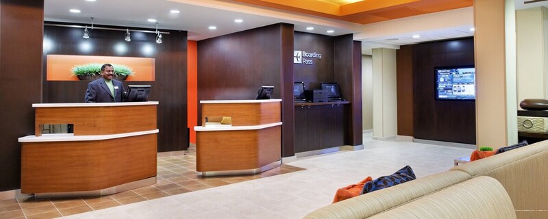 Фото Courtyard by Marriott Tallahassee North/I-10 Capital Circle