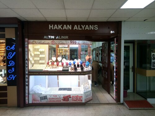 Hakan Alyans Kuyumculuk Fotoğraf 2