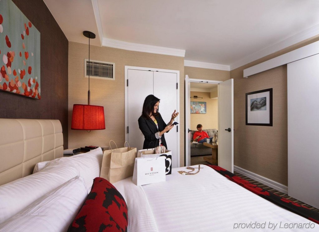 Фото Hutton Hotel