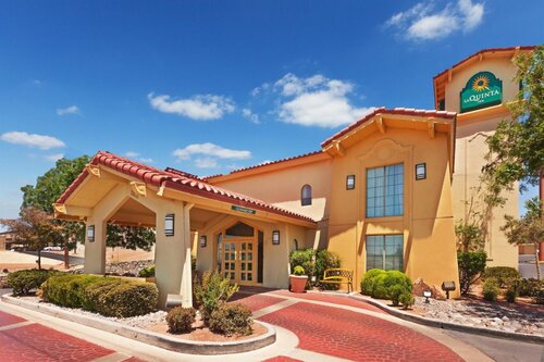 Гостиница La Quinta Inn by Wyndham El Paso East Lomaland в Эль-Пасо