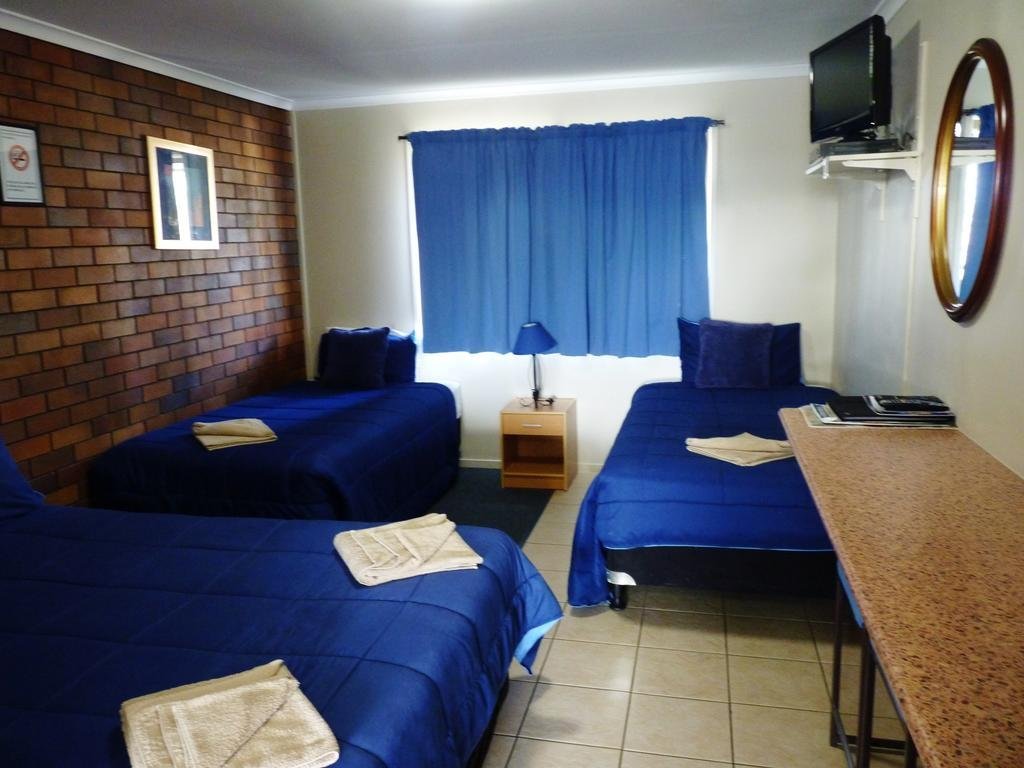 Фото The Gallery Motor Inn