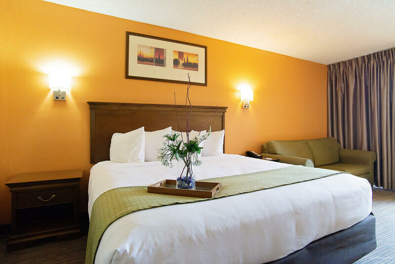 Hotel Ramada by Wyndham Tucson Airport, State of Arizona, photo