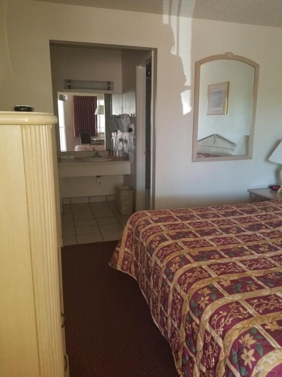 Фото Bridgewater Motel