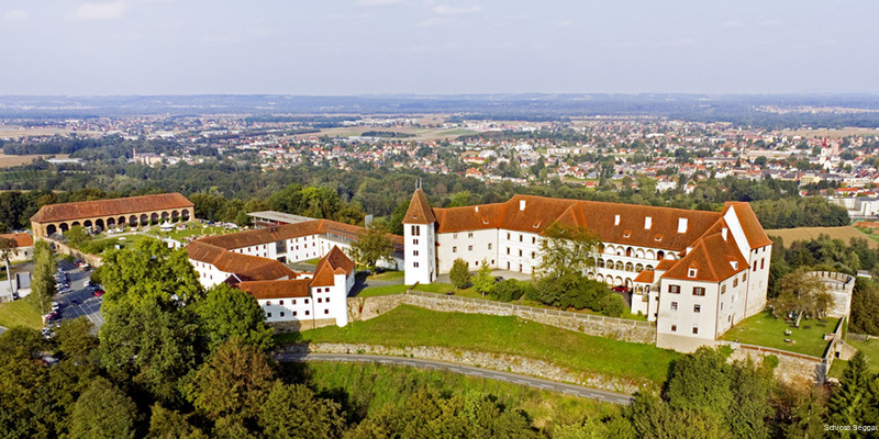 Фото Schloss Seggau