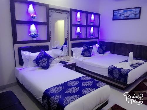 Фото Hotel Embassy International