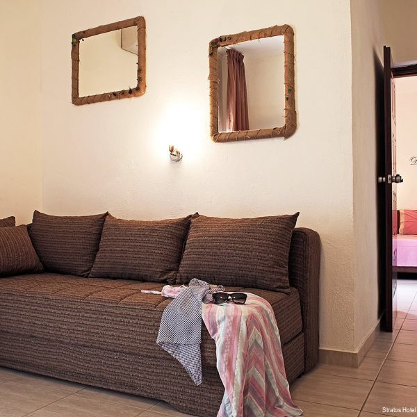 Фото Stratos Hotel