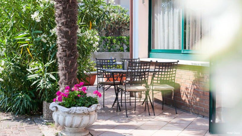 Фото Hotel Oasis