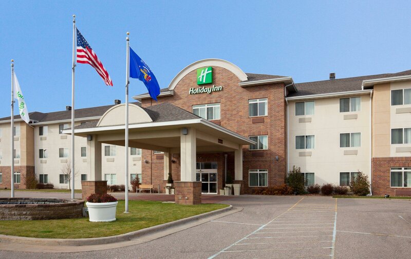 Гостиница Holiday Inn & Conference Center Marshfield, an Ihg Hotel