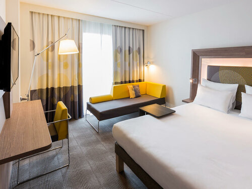 Внешний вид отеля Novotel Amsterdam Schiphol Airport в Хофддорпе, фото 1