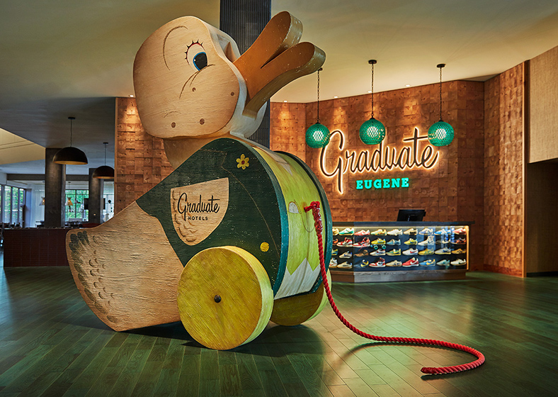 Фото Graduate Eugene