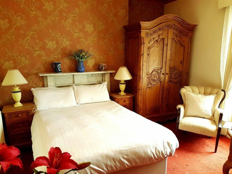 Гостиница Charlemont House