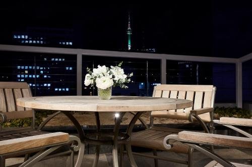 Фото Nine Tree Premier Hotel Myeongdong II